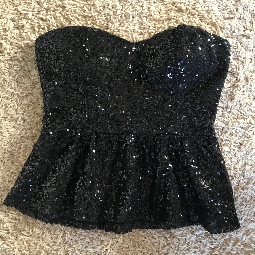 Sequin strapless shirt